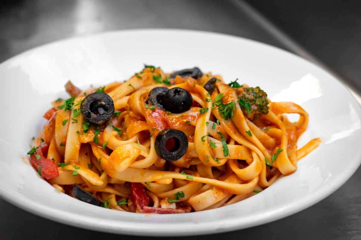 Relazione Consapevole con il Cibo e le Emozioni